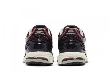 New Balance 1906R Burgundy Black