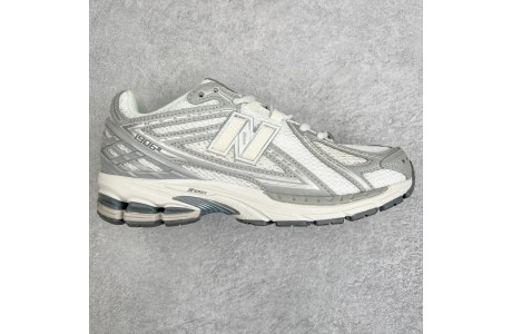 New Balance 1906R Silver