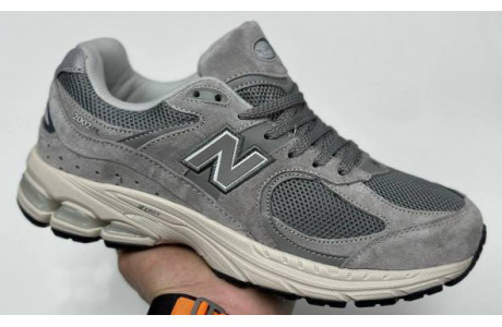 New Balance 2002R Marblehead