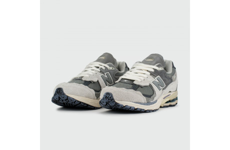 New Balance 2002 R Protection Pack Grey