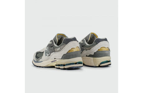 New Balance 2002 R Protection Pack Grey