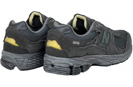 New Balance 2002R Protection Pack Bolotny Grey