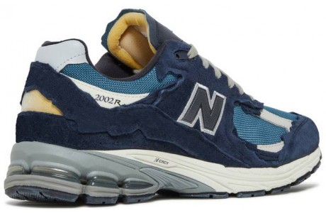 New Balance 2002 R Protection Pack Dark Navy синие