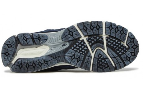 New Balance 2002 R Protection Pack Dark Navy синие