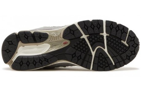 New Balance 2002 R Protection Pack Slate