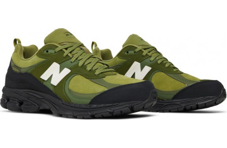 New Balance The Basement x 2002R Moss Green