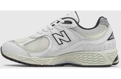 New Balance 2002 R White