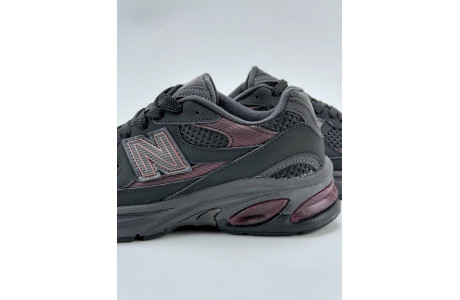 New Balance 2010 Black Ice