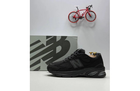 New Balance 2010 Black