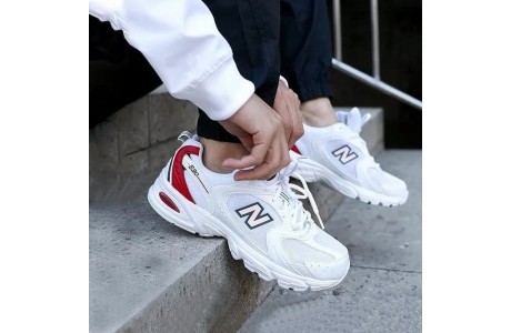 New Balance 530 Белые с красным