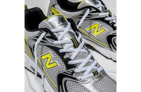 New Balance 530 Серые с желтым