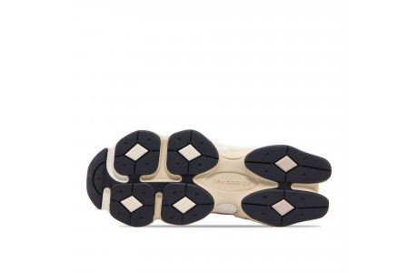 New Balance 9060 Sparrow Flat Taupe