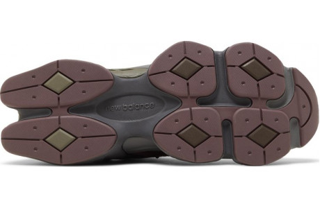 New Balance 9060 Truffle Red красный