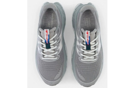 New Balance Fresh Foam More Trail V3 Grey